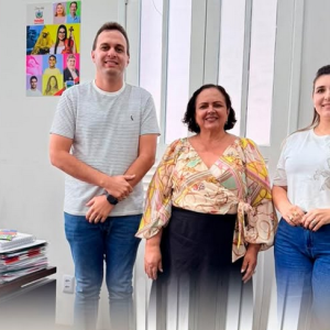 Prefeito Espedito Filho trata com o Governo do Estado sobre implantação do Centro da Mulher em Triun...